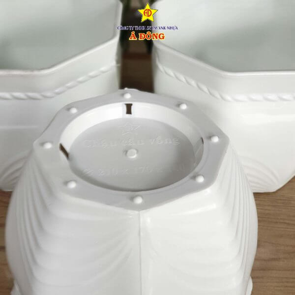 z2391474130334_55a38e998b83b37a888ca676949c4e0b-600x600